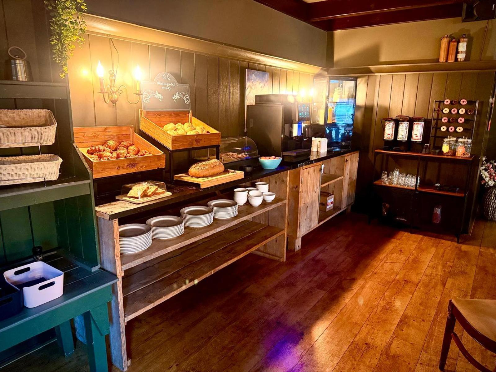 Hotel Restaurant 'T Ronde Loegh Winschoten Esterno foto