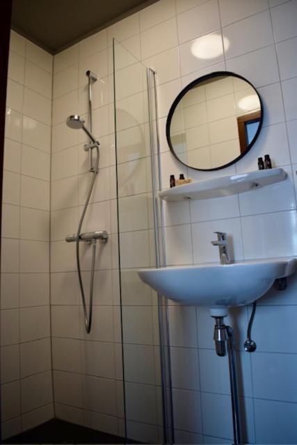 Hotel Restaurant 'T Ronde Loegh Winschoten Esterno foto